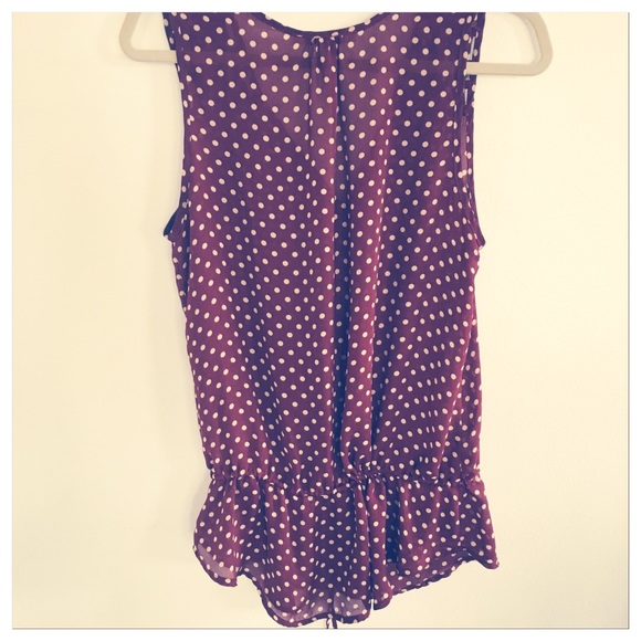 Amazing Daniel Rainn Maroon Polka Dot Top Buttons - Picture 3 of 8